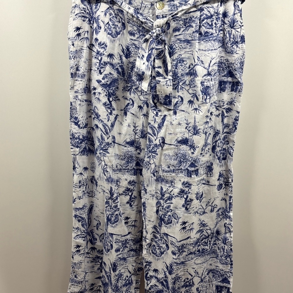 Joie White and Blue Cropped Printed Pants